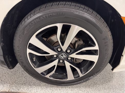 Used 2018 Honda Odyssey Elite image 33