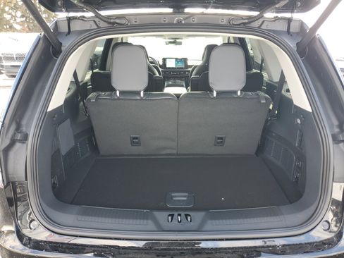 New 2026 Lincoln Aviator Reserve image 28