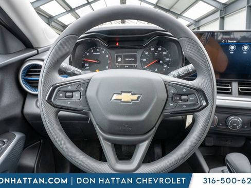 New 2026 Chevrolet Trax LS w/ LS Convenience Package image 6