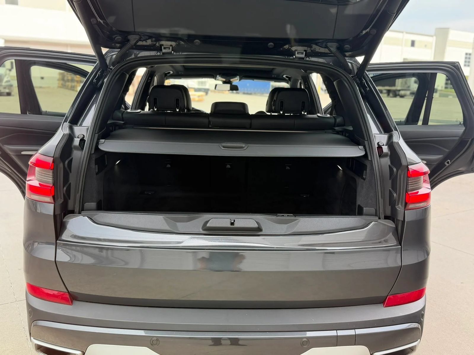 Used 2023 BMW X5 sDrive40i w/ Premium Package RWD image 21