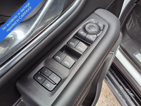 Used 2023 Chevrolet Suburban RST w/ Luxury Package image 17