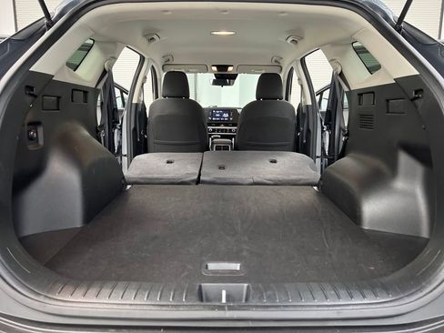 Used 2024 Kia Sportage LX image 29