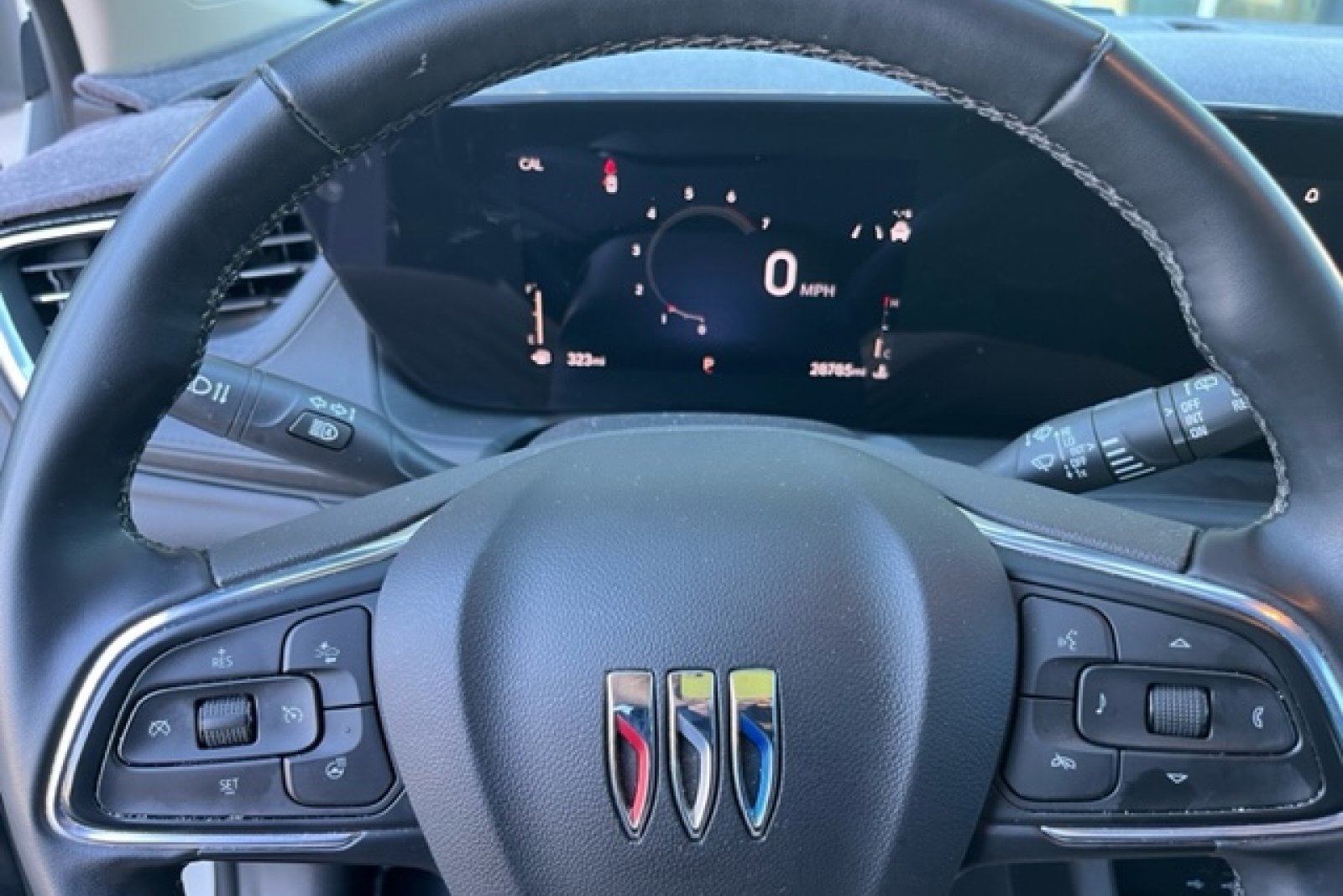 Used 2025 Honda HR-V EX-L image 5