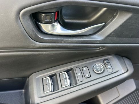 Used 2023 Honda Accord EX image 12