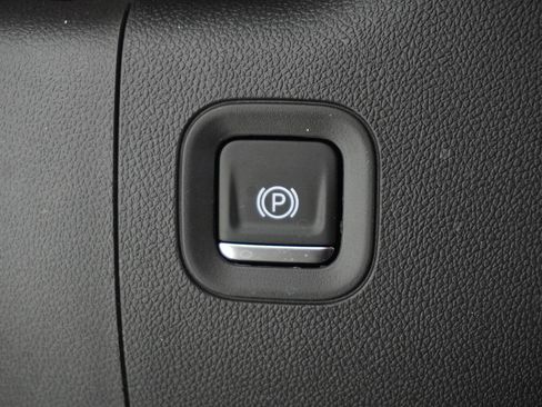 New 2026 Chevrolet Silverado 1500 Custom image 17