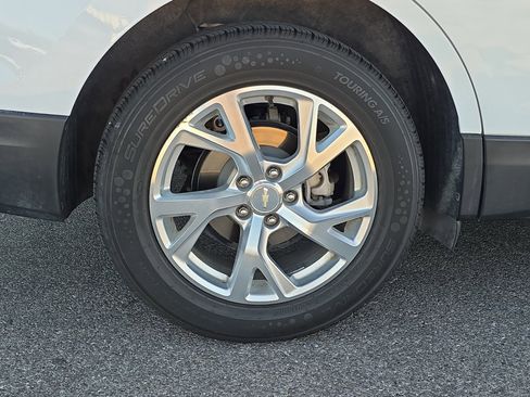 Used 2019 Chevrolet Equinox LT image 8