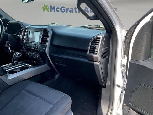 Used 2018 Ford F150 XLT w/ Equipment Group 302A Luxury AWD/4WD image 29