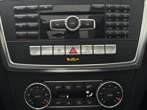 Used 2014 Mercedes-Benz ML 350 4MATIC image 32