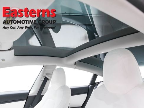 Used 2018 Tesla Model 3 Long Range image 30