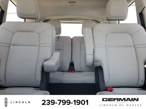 New 2026 Lincoln Aviator 2WD image 29