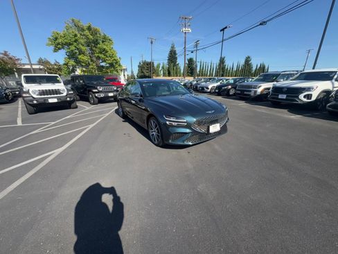 Used 2025 Genesis G70 2.5T AWD/4WD image 16