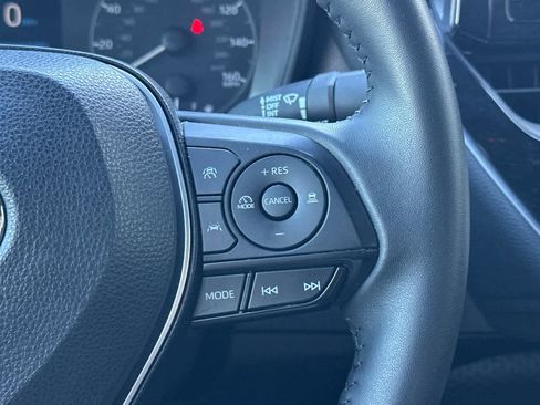 Used 2023 Toyota Corolla SE image 25