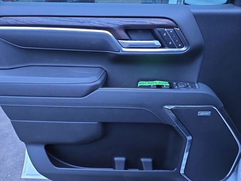 New 2026 GMC Sierra 1500 SLT w/ SLT Premium Package image 14