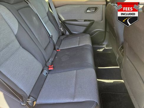 Used 2022 Nissan Rogue SV AWD/4WD image 19