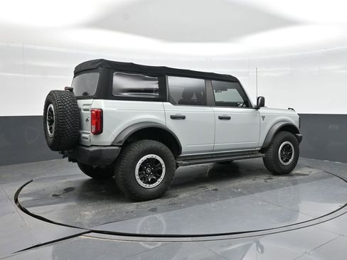 Used 2022 Ford Bronco 4-Door w/ Sasquatch Package AWD/4WD image 7
