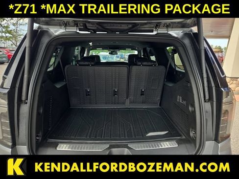 Used 2025 Chevrolet Suburban Z71 w/ Comfort Package AWD/4WD image 19