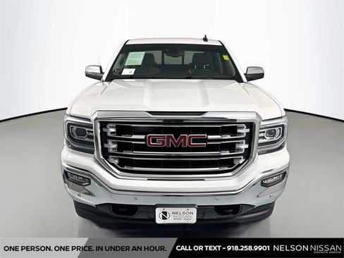 Used 2017 GMC Sierra 1500 SLT AWD/4WD image 2