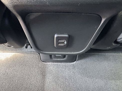 Used 2023 GMC Terrain SLE w/ Driver Convenience Package AWD/4WD image 22