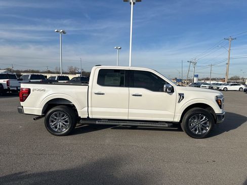 New 2025 Ford F150 Lariat w/ Equipment Group 502A High image 4