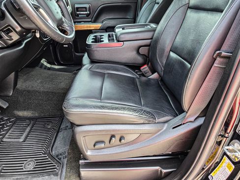 Used 2017 Chevrolet Silverado 3500 LTZ w/ Duramax Plus Package AWD/4WD image 18