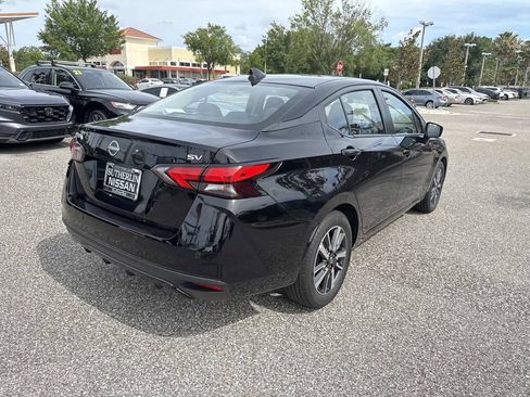 Certified 2024 Nissan Versa SV FWD image 4