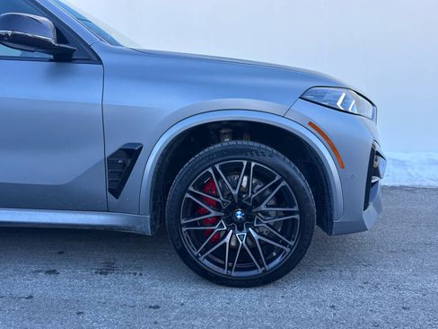 Used 2025 BMW X5 M Competition w/ Executive Package image 9