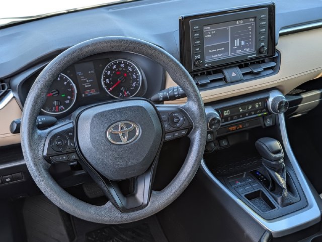 Used 2021 Toyota RAV4 XLE FWD image 11