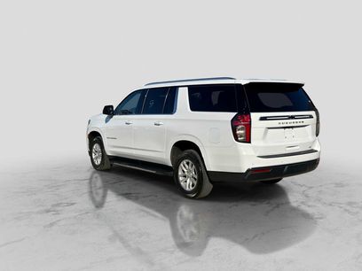 Used 2024 Chevrolet Suburban LT w/ Luxury Package