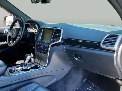 Used 2016 Jeep Grand Cherokee Limited 75th Anniversary AWD/4WD image 19