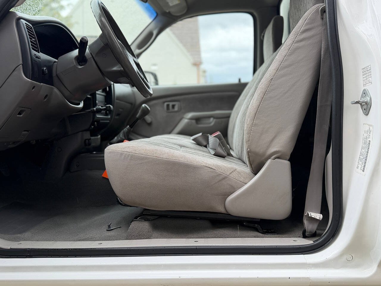 Used 2002 Toyota Tacoma 2WD Regular Cab w/ Enhancement Pkg image 73