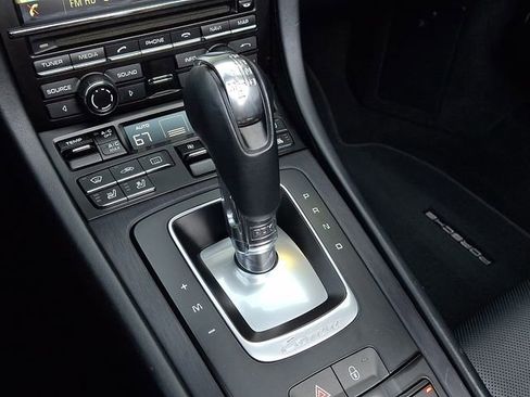 Used 2015 Porsche 911 Carrera 4 GTS image 19
