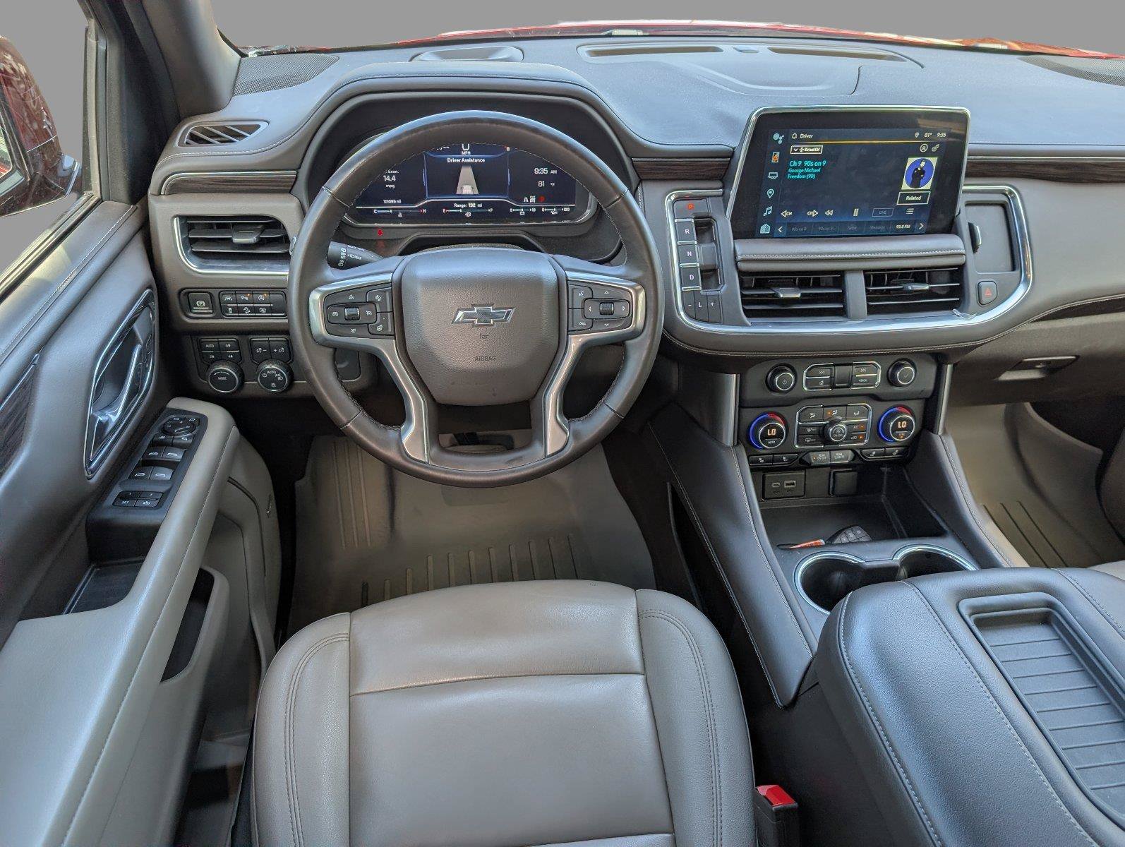 Used 2023 Chevrolet Tahoe Z71 w/ Luxury Package AWD/4WD image 30