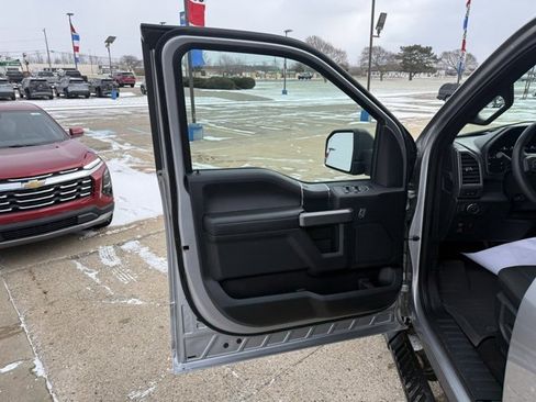 Used 2020 Ford F150 XLT w/ Equipment Group 302A Luxury image 13