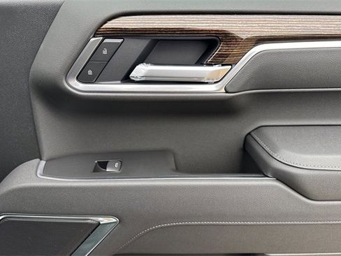 New 2026 GMC Sierra 1500 Elevation image 19