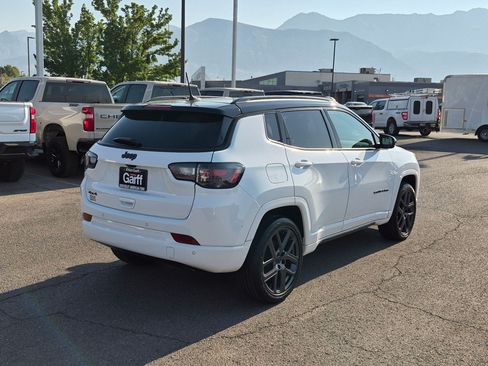 Used 2025 Jeep Compass Limited w/ High Altitude Package AWD/4WD image 3
