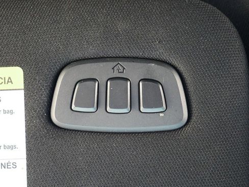 Used 2024 Ford Explorer Platinum w/ Technology Package AWD/4WD image 50