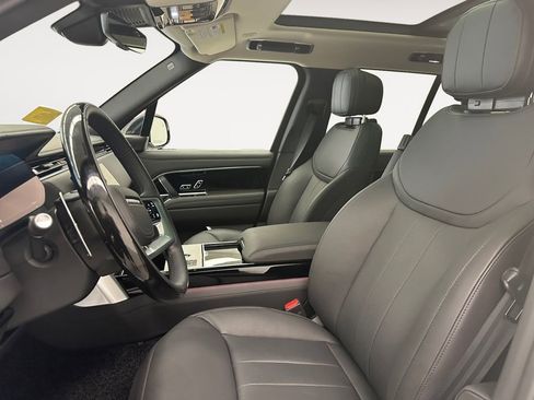 New 2026 Land Rover Range Rover SE AWD/4WD image 9