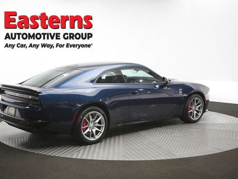 Used 2024 Dodge Charger Daytona Scat Pack w/ Plus Group AWD/4WD image 39