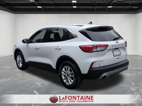 Used 2021 Ford Escape SE AWD/4WD image 3