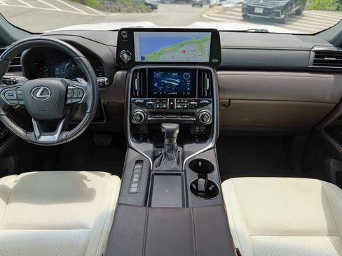 Used 2024 Lexus LX 600 4WD w/ Appearance Package image 44
