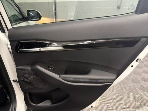 Certified 2024 Kia Seltos S FWD image 17