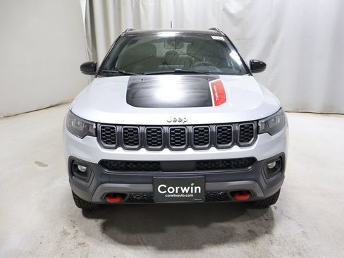 New 2026 Jeep Compass Trailhawk AWD/4WD image 2
