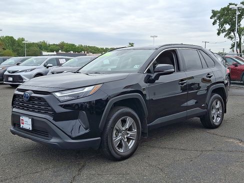 Certified 2024 Toyota RAV4 XLE image 3