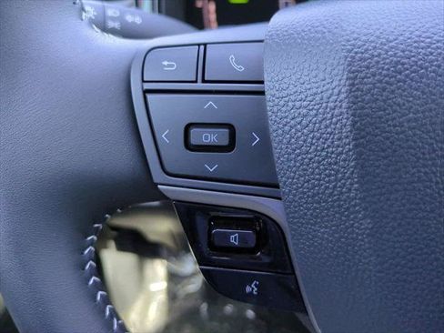 Certified 2026 Toyota Camry SE FWD image 22