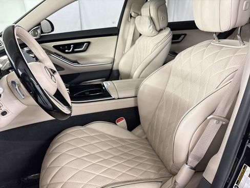 Used 2022 Mercedes-Benz S 580 4MATIC Sedan image 5