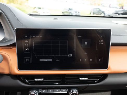 New 2025 Lotus Emira image 27