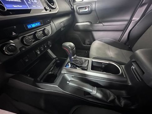 Used 2023 Toyota Tacoma TRD Sport w/ Black Out Package (TMS) AWD/4WD image 27