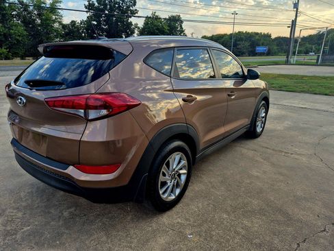 Used 2016 Hyundai Tucson SE w/ Option Group 02 image 3