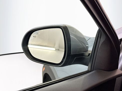 Used 2025 Buick Encore GX Preferred image 16