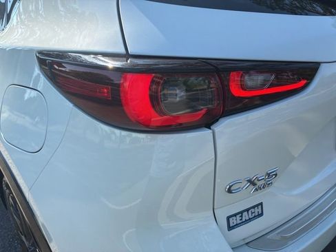 Used 2024 MAZDA CX-5 Carbon Edition image 13